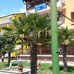 Tea Διαμέρισμα Ρόβινι